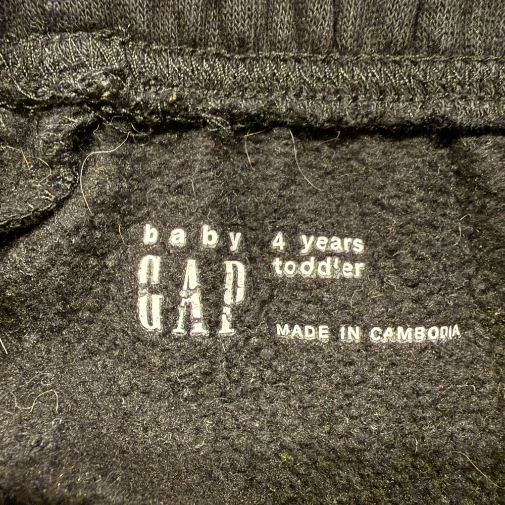 *GENTLY WORN* GAP Kids Size 4 Years VintageSoft Arch Logo Joggers - Picture 6 of 6